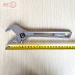 Mỏ lết Lobster UM36XG Made In Japan