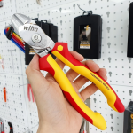 Cặp kìm Wiha 45489 đa năng 8in1 + kìm cắt cộng lực Wiha 38191 + Tặng dao rọc giấy Nhật ea-300