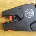 12 40 200 / 12 50 200 Kìm tuốt dây tự động Knipex - 449515